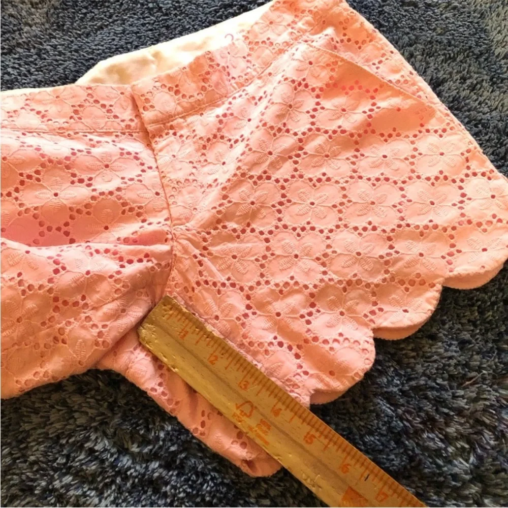 Lilly putlizer Pink Eyelet Women Shorts - Picture 3 of 8